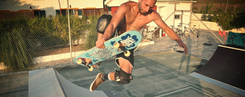 Surfcamp Portugal Skateboards Miniramps im Surfcamp